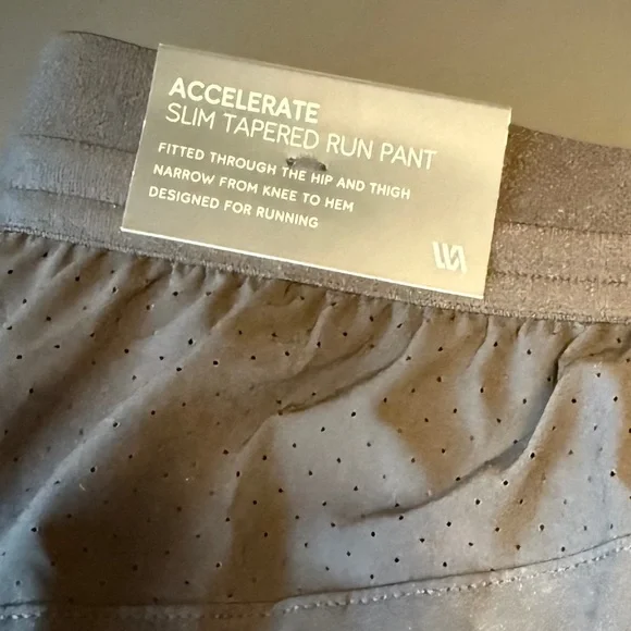 NWT VRST Accelerate Slim Tapered Run Pant - Picture 4 of 9